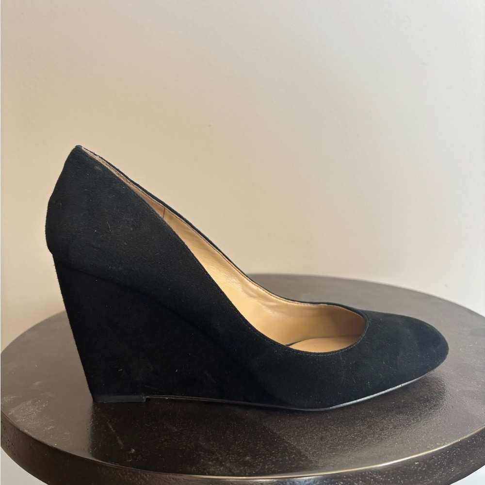 Ann Taylor Black Suede Wedges